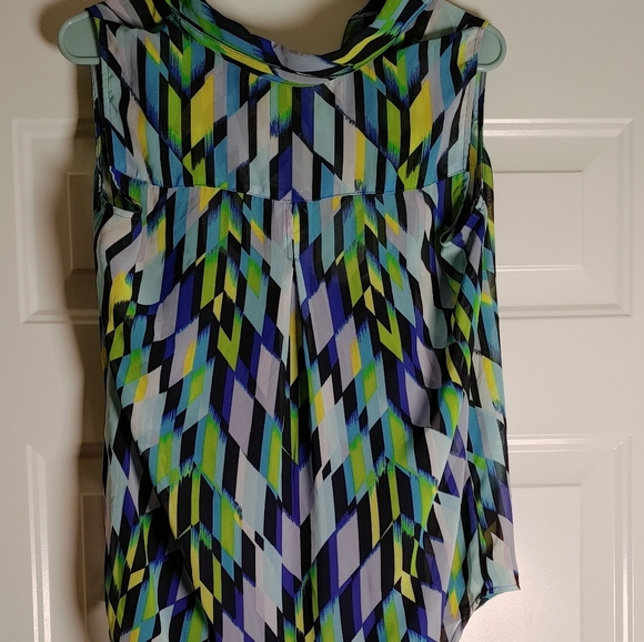 Liz Claiborne multicolored blouse size medium - Picture 3 of 4